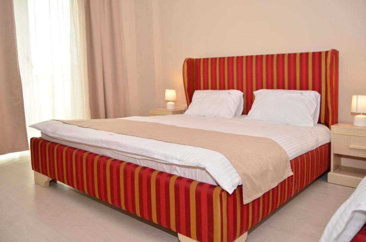 Hotel Mamaia Nord Navodari Ngoại thất bức ảnh